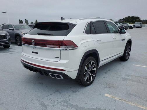 2025 Volkswagen Atlas Cross Sport 2.0T SEL Premium