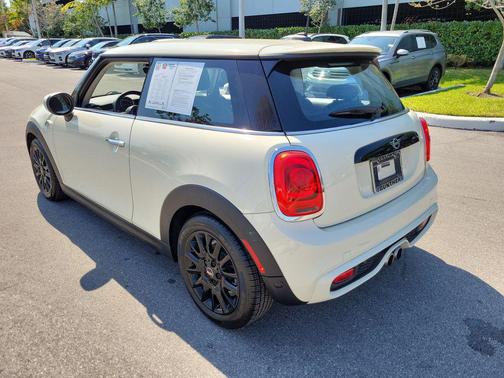 Pepper White 2020 MINI Hardtop Cooper S