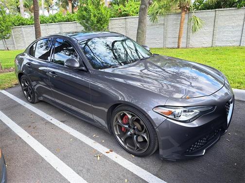 2017 Alfa Romeo Giulia Ti