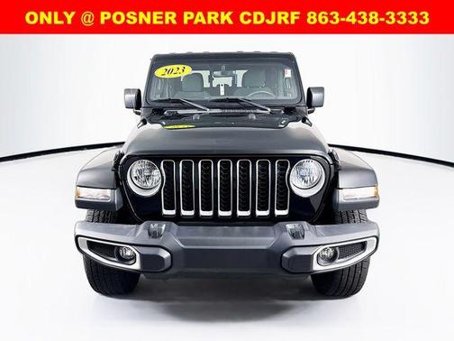 2023 Jeep Gladiator Overland