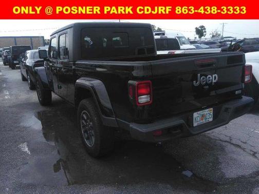 2023 Jeep Gladiator Overland