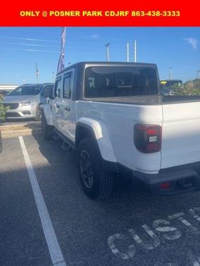 Bright White Clearcoat 2021 Jeep Gladiator Sport