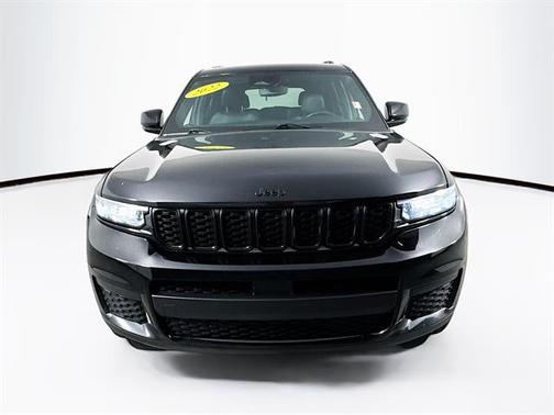 2022 Jeep Grand Cherokee L Laredo