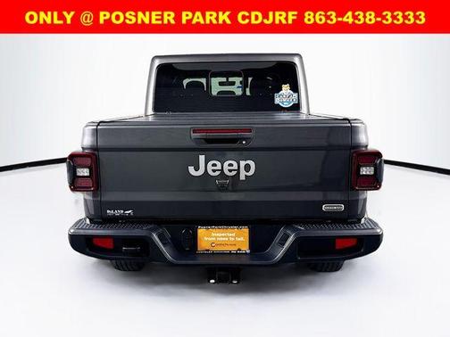 2022 Jeep Gladiator Overland