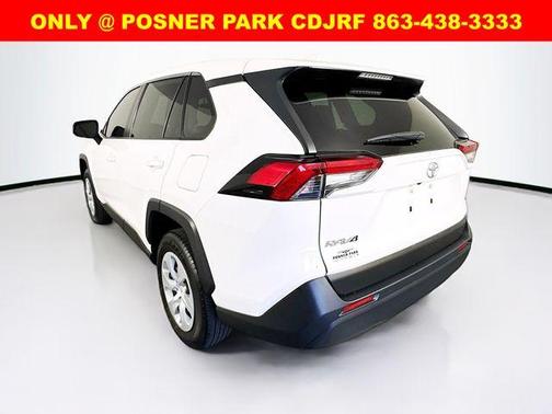 2023 Toyota RAV4 LE