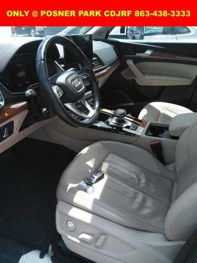 2023 Audi Q5 45 S line quattro Premium