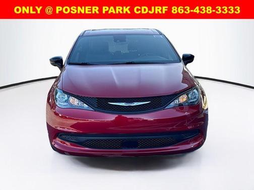 2026 Chrysler Voyager LX