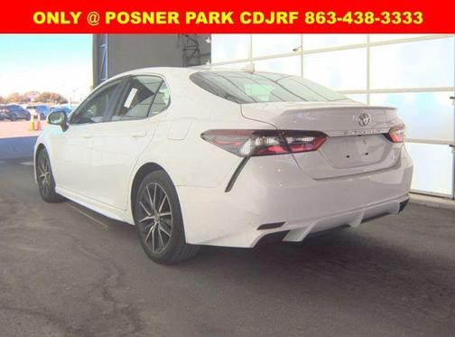 2024 Toyota Camry SE