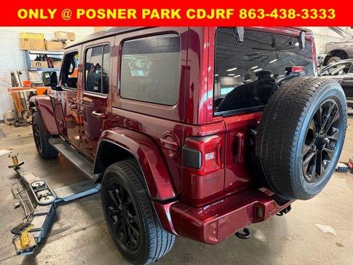 2021 Jeep Wrangler Unlimited Sahara Altitude