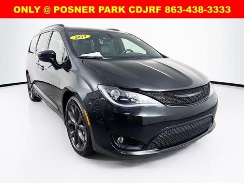 2019 Chrysler Pacifica Touring-L Plus