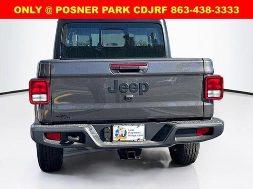 2026 Jeep Gladiator Sport