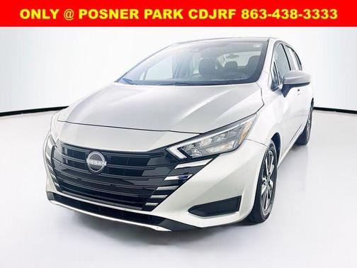 Brilliant Silver Metallic 2025 Nissan Versa 1.6 SV