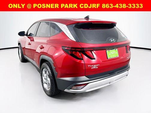 2025 Hyundai TUCSON SE