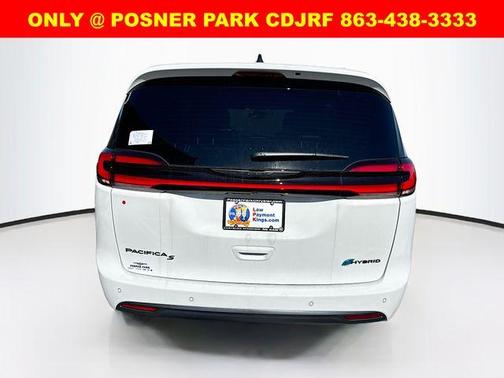 2025 Chrysler Pacifica Hybrid Select
