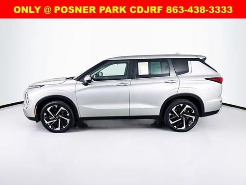 2023 Mitsubishi Outlander SE Special Edition