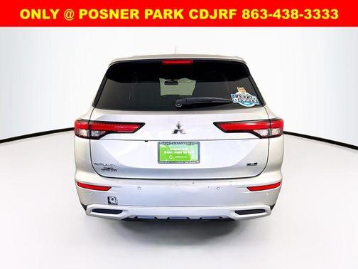2023 Mitsubishi Outlander SE Special Edition
