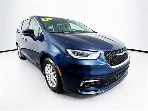 2023 Chrysler Pacifica Touring-L