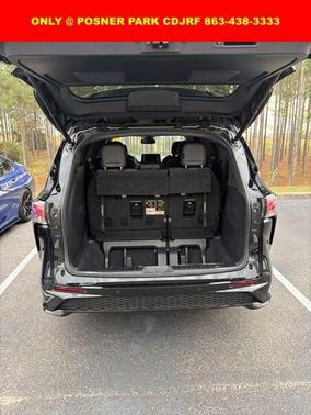 2021 Toyota Sienna XSE 7 Passenger