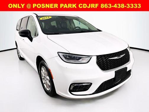 2024 Chrysler Pacifica Touring-L