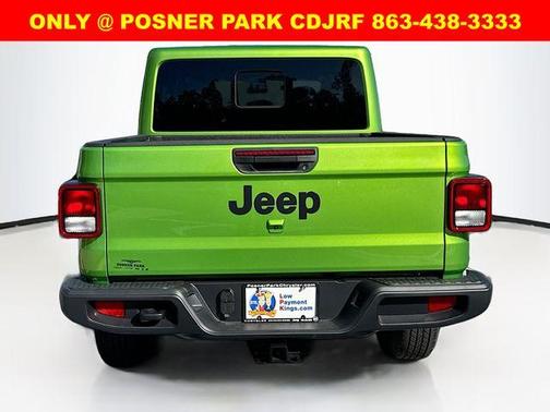 2026 Jeep Gladiator Sport