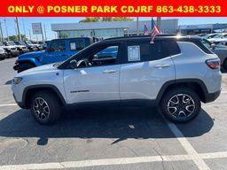 Silver Zynith 2024 Jeep Compass Trailhawk