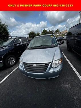 2006 Chrysler Town & Country Touring