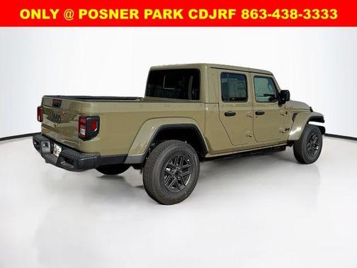 2026 Jeep Gladiator Sport