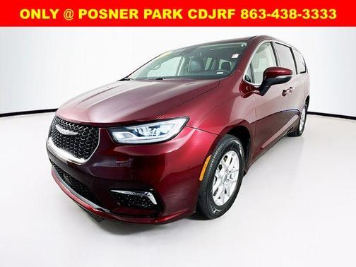 2023 Chrysler Pacifica Touring-L