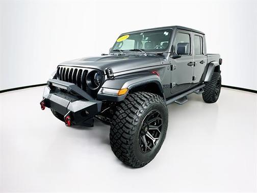 2023 Jeep Gladiator Sport