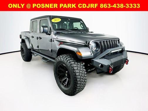 2023 Jeep Gladiator Sport