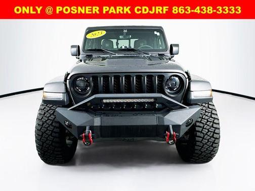 2023 Jeep Gladiator Sport