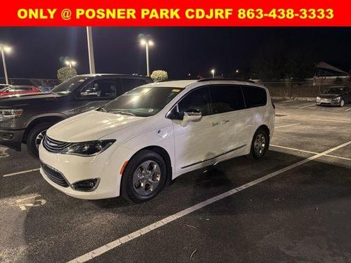 2018 Chrysler Pacifica Hybrid Limited