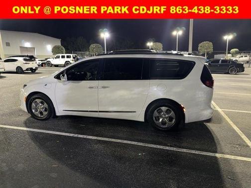 2018 Chrysler Pacifica Hybrid Limited