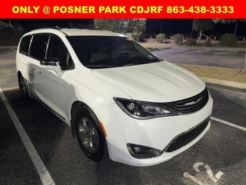 2018 Chrysler Pacifica Hybrid Limited