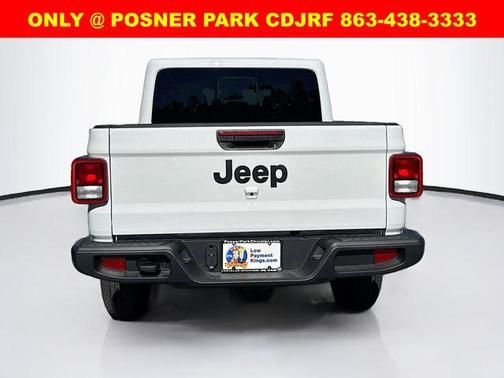 2026 Jeep Gladiator Sport