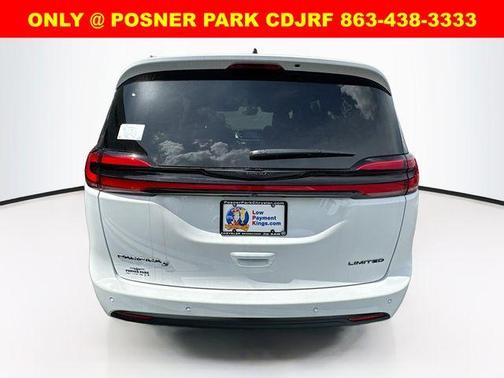 2025 Chrysler Pacifica Limited