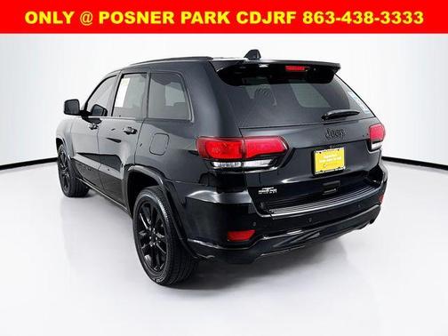 2022 Jeep Grand Cherokee WK Laredo