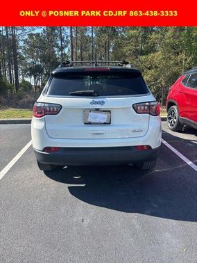 White Clearcoat 2018 Jeep Compass Latitude
