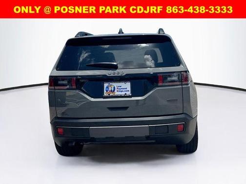 Gray Clearcoat 2026 Jeep Cherokee Overland