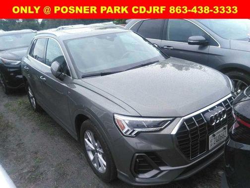 2024 Audi Q3 45 S line Premium