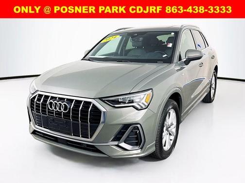 2024 Audi Q3 45 S line Premium