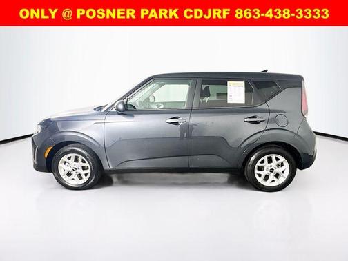 Gravity Gray 2025 Kia Soul LX