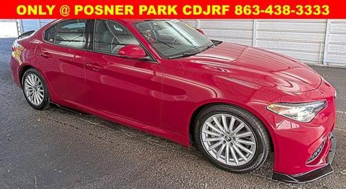 2022 Alfa Romeo Giulia Base