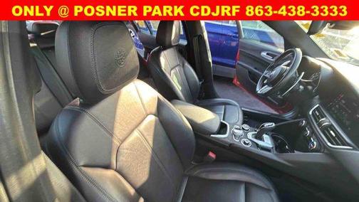 2022 Alfa Romeo Giulia Base