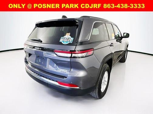 2023 Jeep Grand Cherokee Laredo