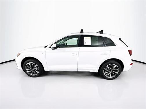 2022 Audi Q5 45 S line quattro Premium