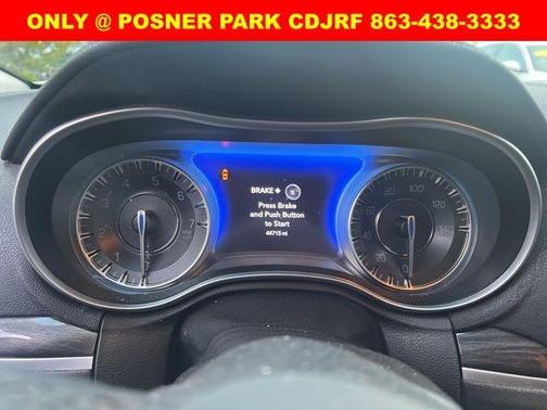 2022 Chrysler 300 Touring