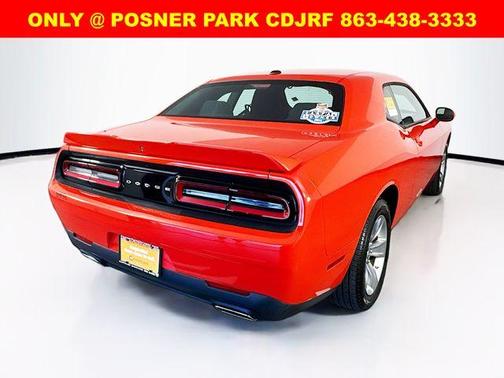 2022 Dodge Challenger SXT