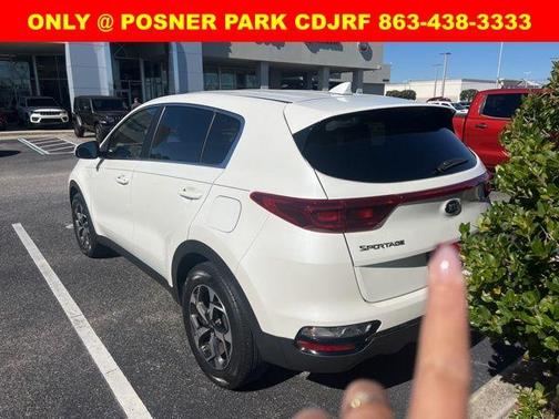 2022 Kia Sportage LX