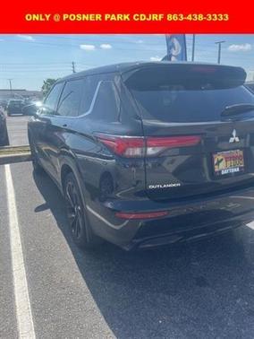 2024 Mitsubishi Outlander SE Black Edition
